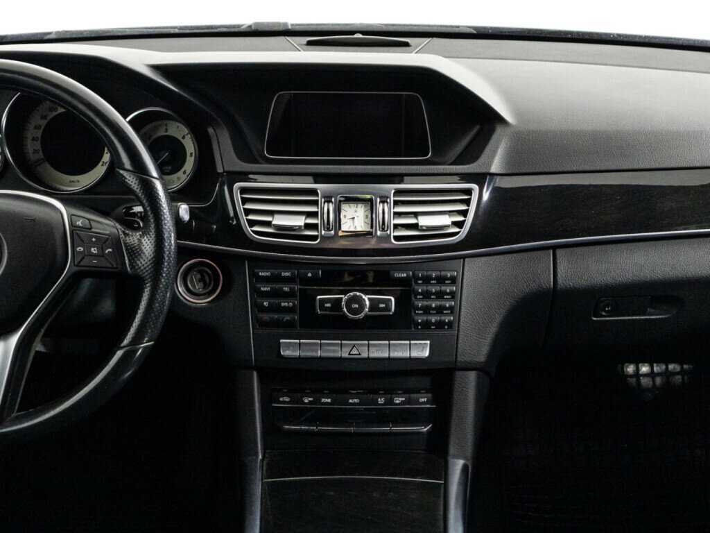 Mercedes-Benz E-Класс 2014 года с пробегом. Фото: #13