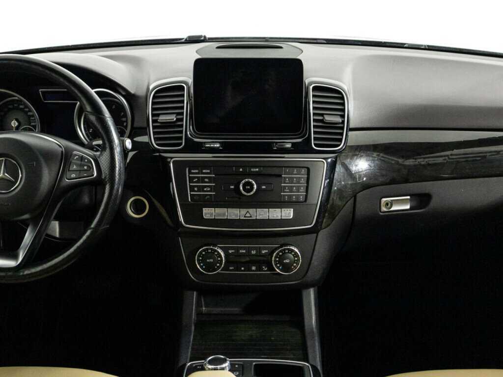 Mercedes-Benz GLE 2016 года с пробегом. Фото: #13