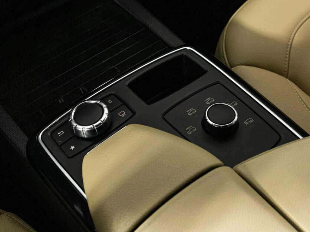 Mercedes-Benz GLE 2016 года с пробегом. Фото: #18