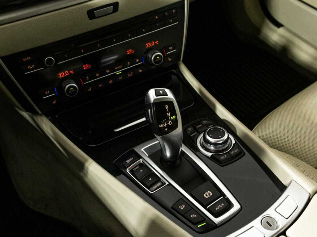 BMW 5 серии 2012 года с пробегом. Фото: #17