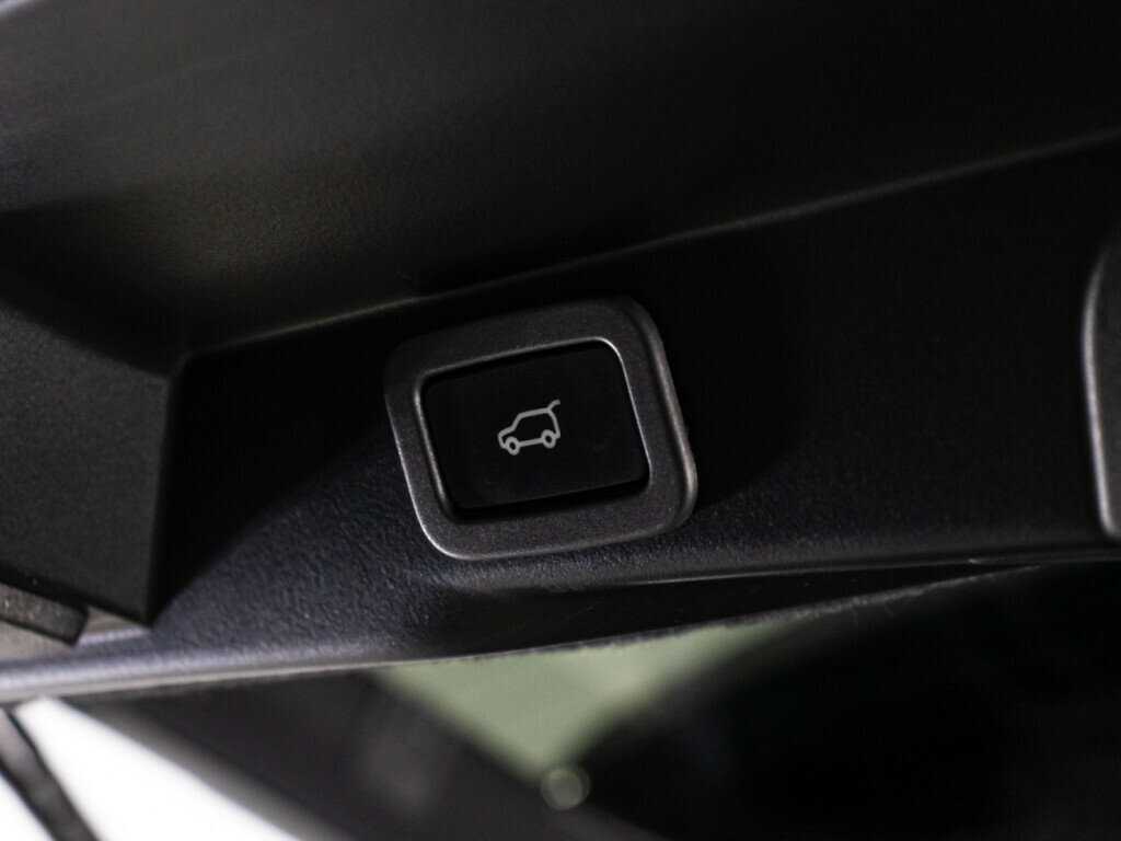 Land Rover Range Rover Sport 2013 года с пробегом. Фото: #15