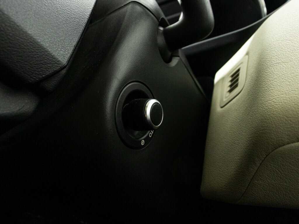 Land Rover Range Rover Sport 2013 года с пробегом. Фото: #19