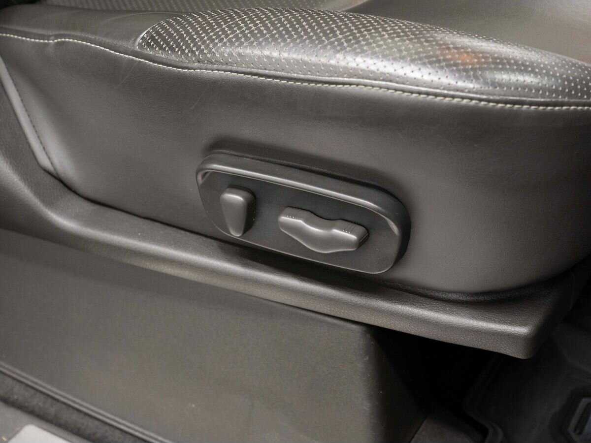 Nissan Pathfinder 2010 года с пробегом. Фото: #28