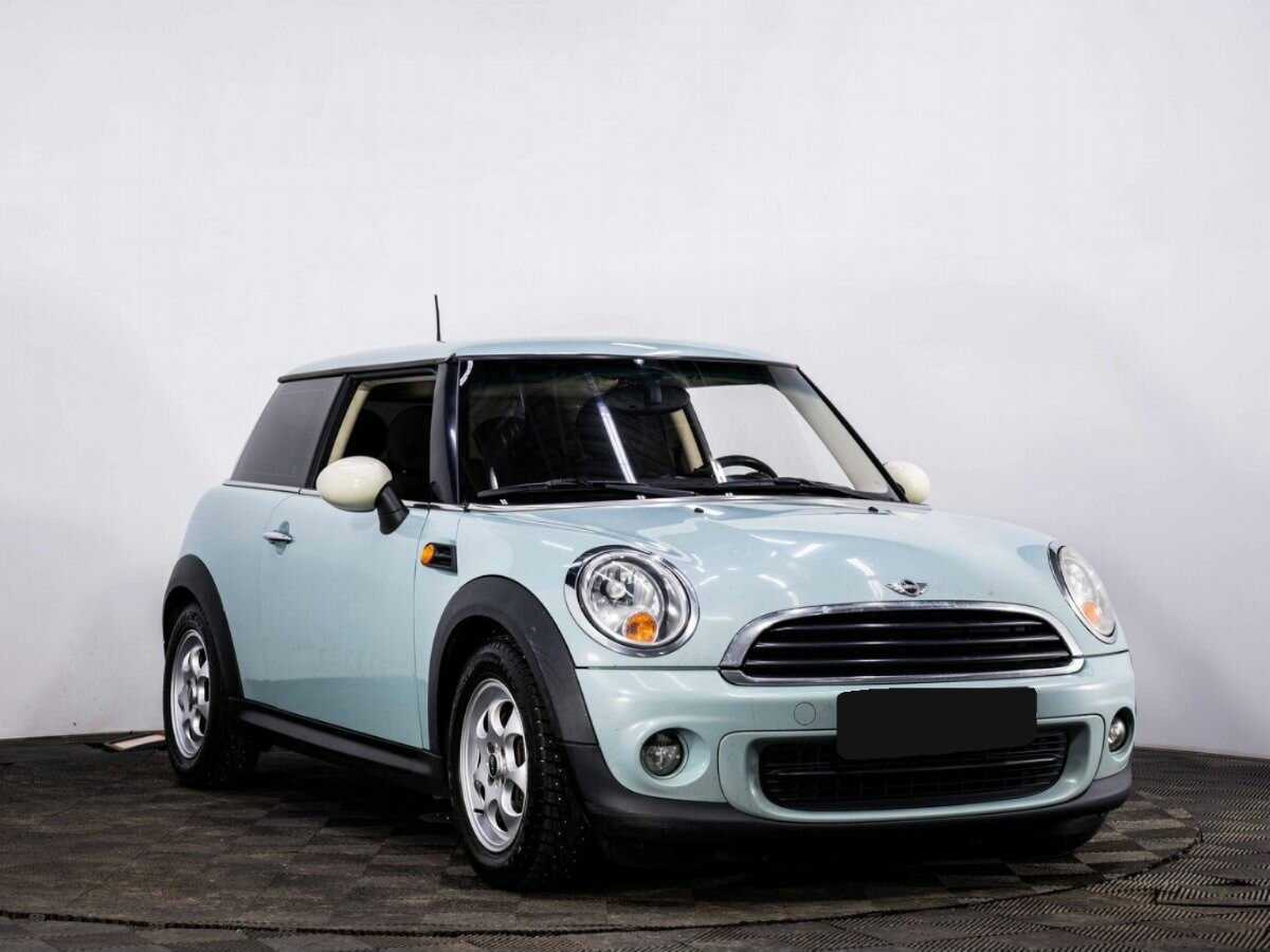 Mini Hatch 2011 года с пробегом. Фото: #2