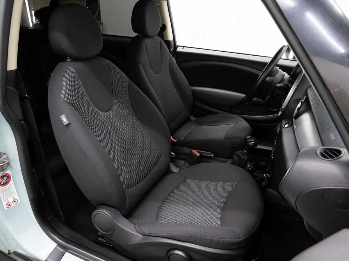 Mini Hatch 2011 года с пробегом. Фото: #11