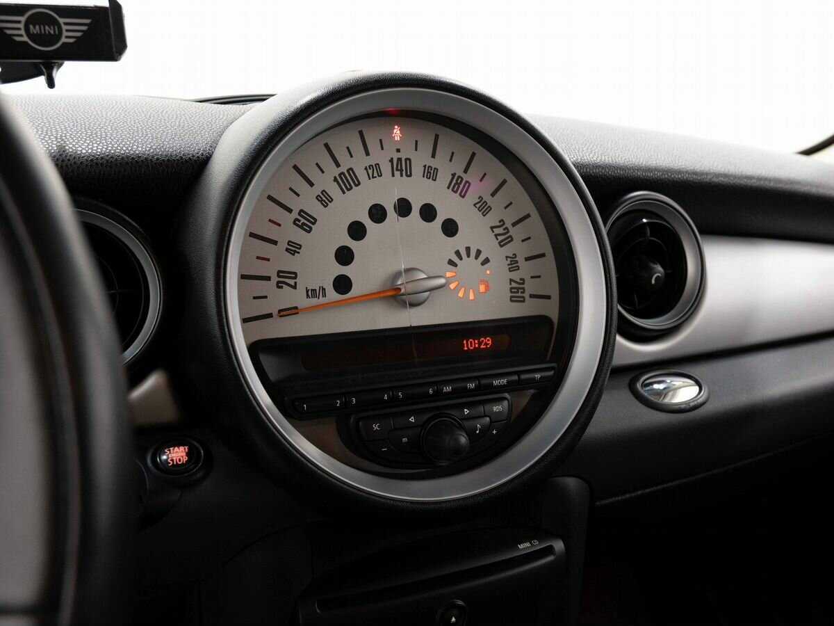 Mini Hatch 2011 года с пробегом. Фото: #14