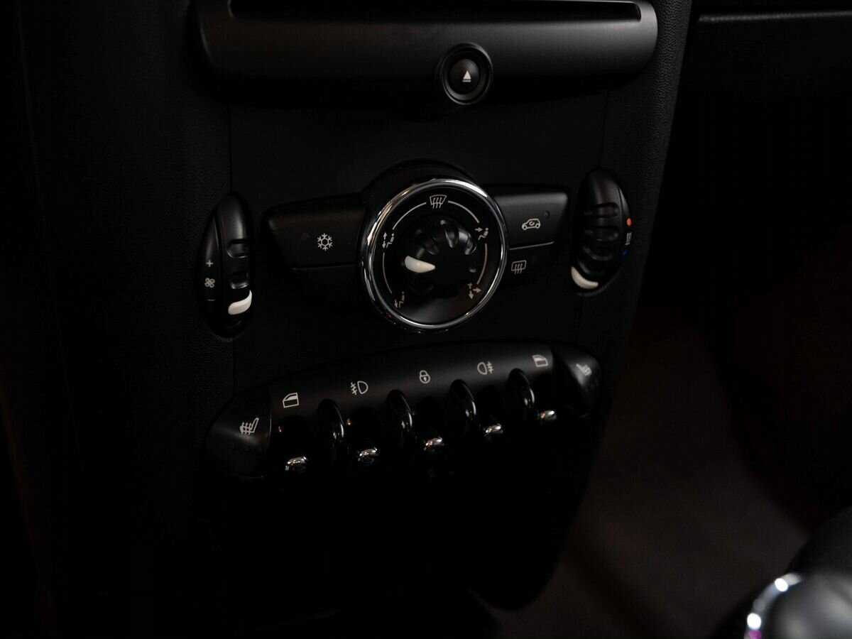 Mini Hatch 2011 года с пробегом. Фото: #15