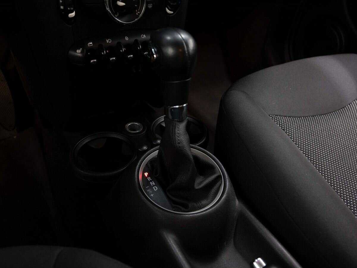 Mini Hatch 2011 года с пробегом. Фото: #16