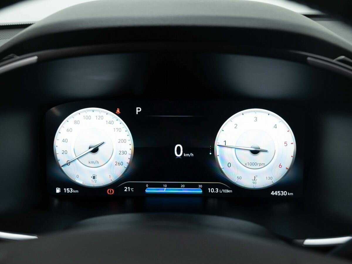 Hyundai Santa Fe 2021 года с пробегом. Фото: #18