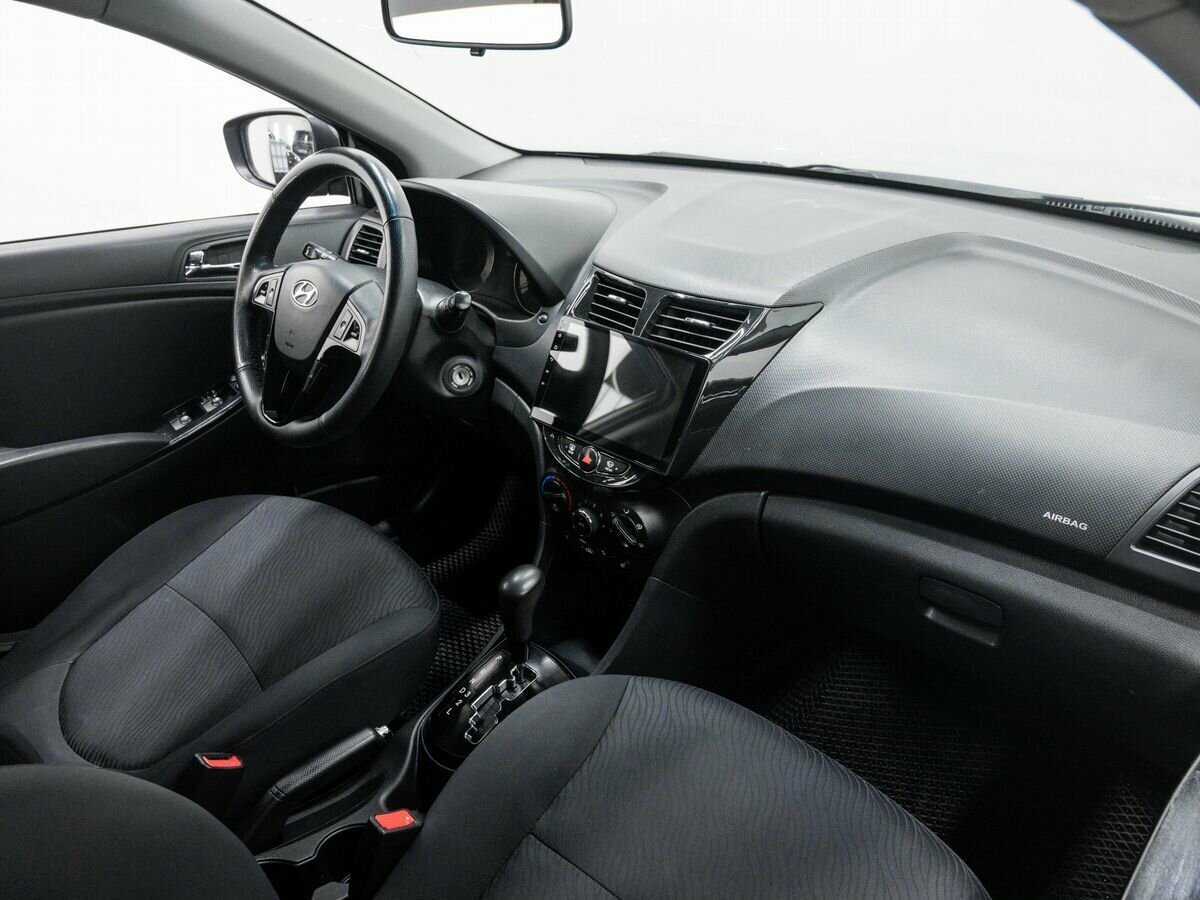 Hyundai Solaris 2011 года с пробегом. Фото: #6