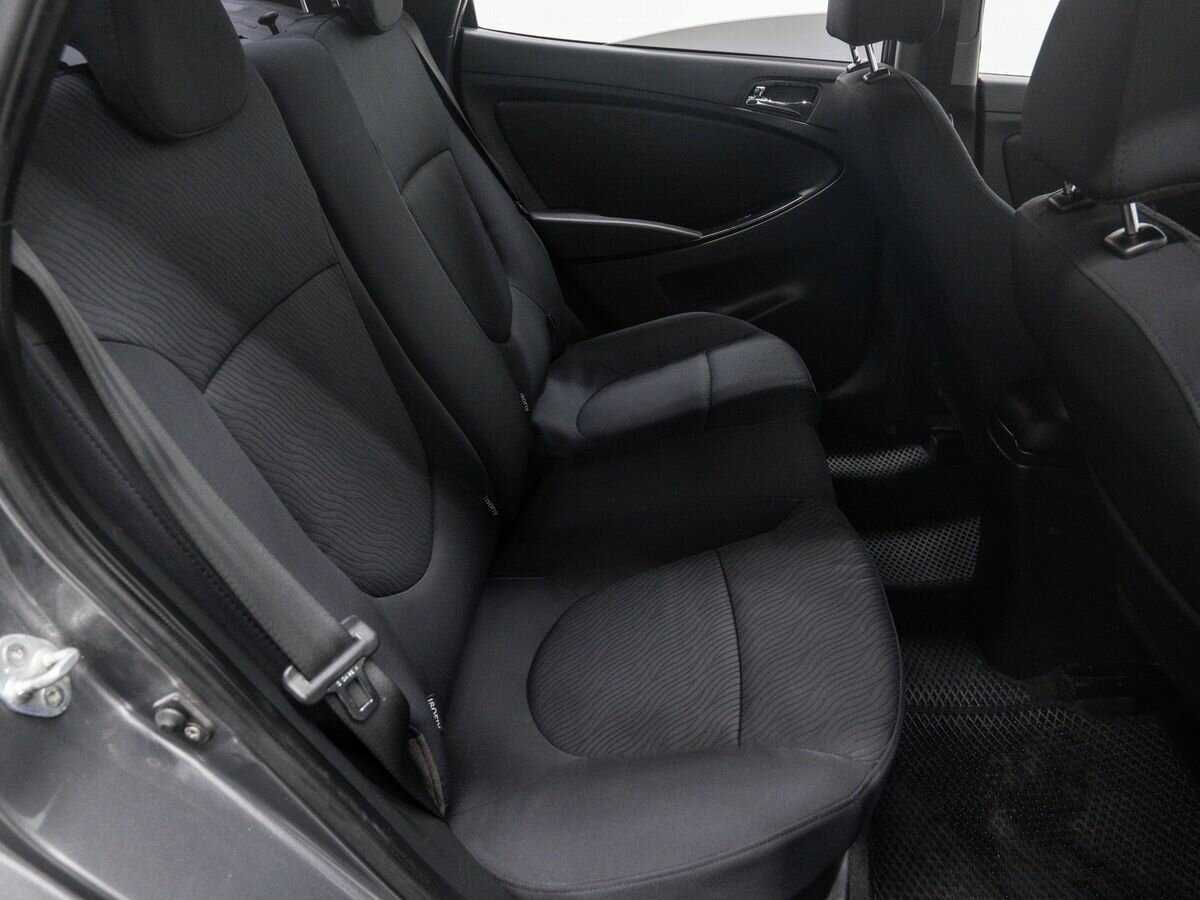 Hyundai Solaris 2011 года с пробегом. Фото: #8