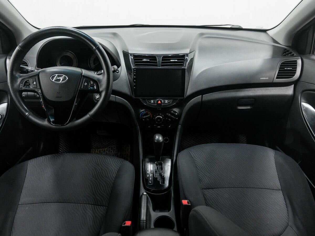 Hyundai Solaris 2011 года с пробегом. Фото: #9