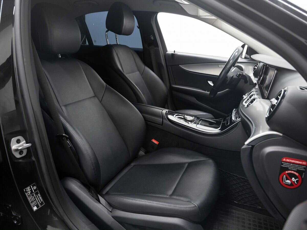 Mercedes-Benz E-Класс 2020 года с пробегом. Фото: #8