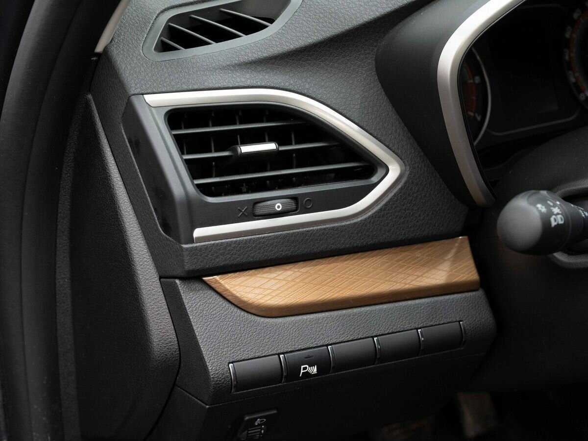 Lada (ВАЗ) Vesta 2024 года с пробегом. Фото: #19