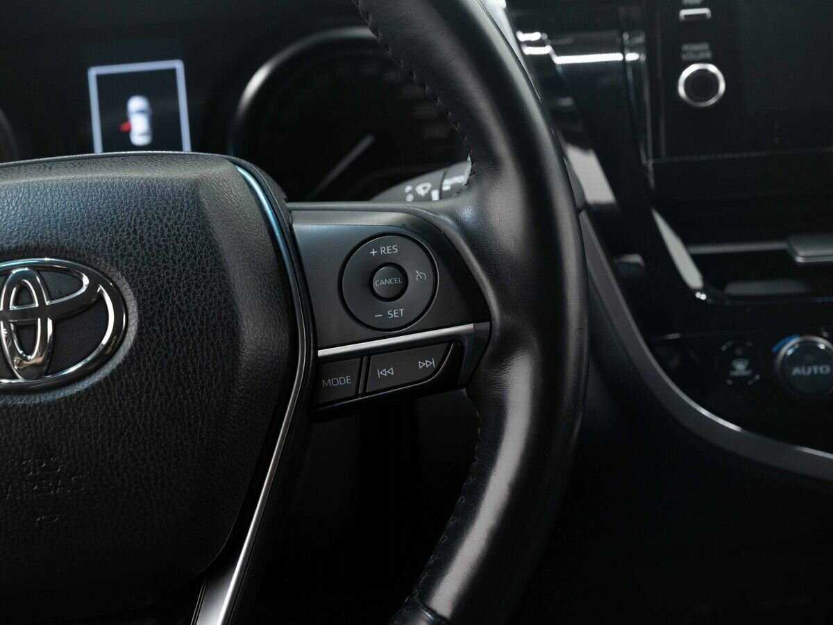 Toyota Camry 2021 года с пробегом. Фото: #17