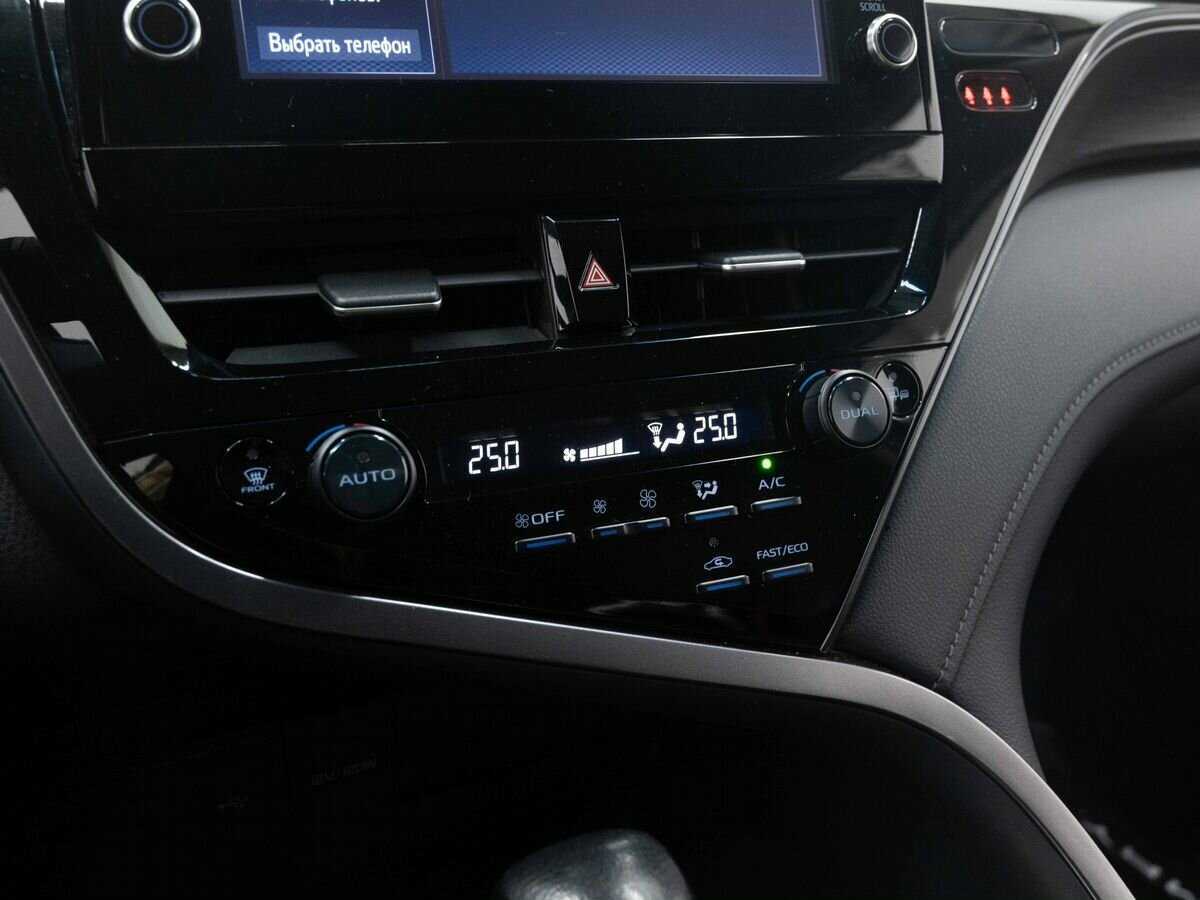 Toyota Camry 2021 года с пробегом. Фото: #22