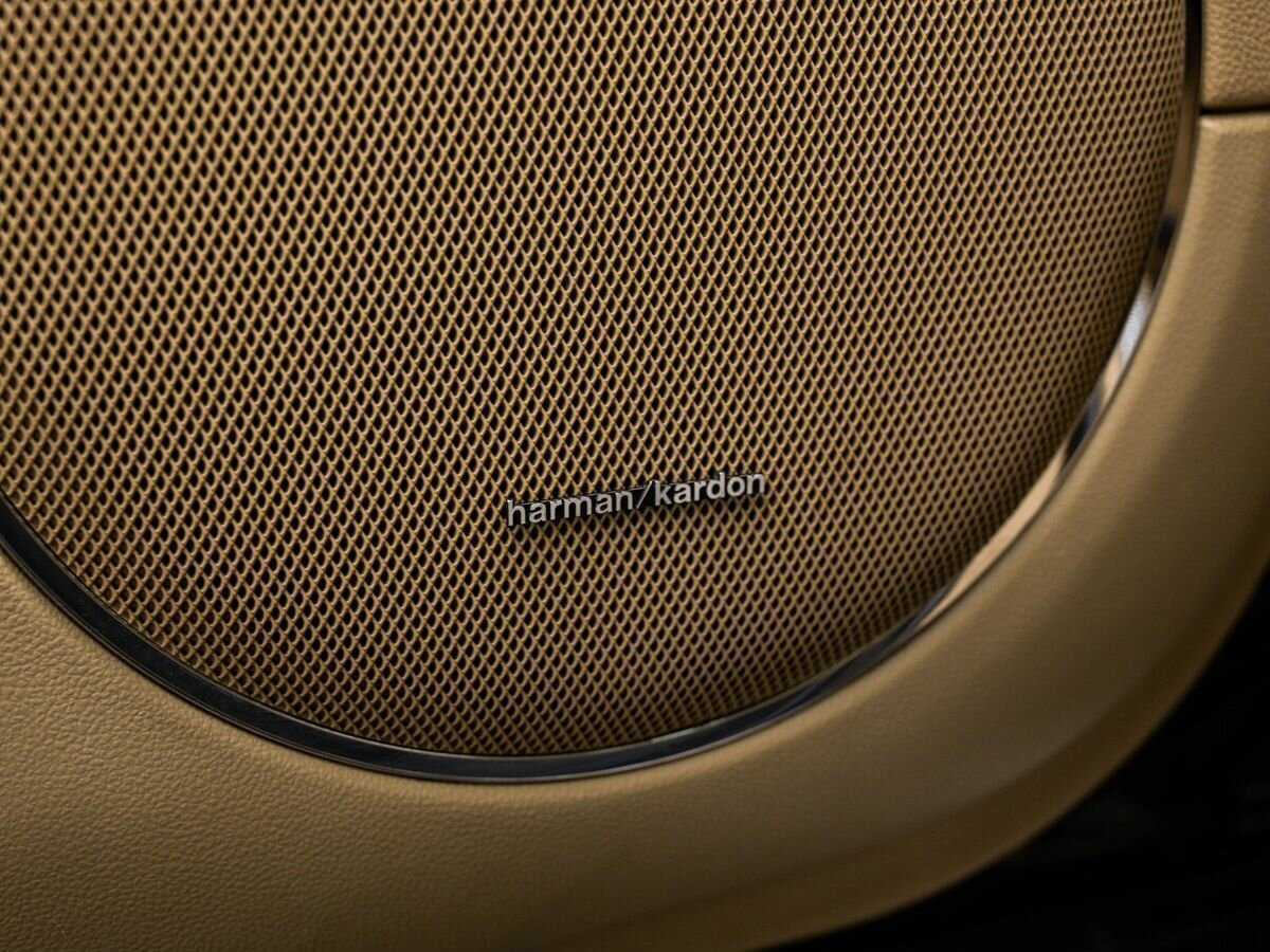 Mercedes-Benz GL-Класс 2011 года с пробегом. Фото: #24