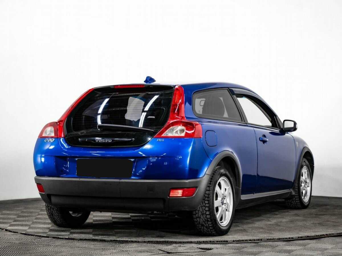 Volvo C30 2008 года с пробегом. Фото: #3