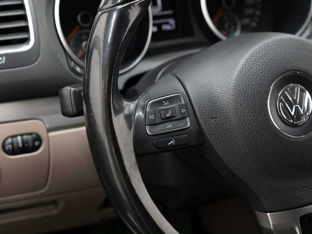 Volkswagen Golf 2011 года с пробегом. Фото: #12