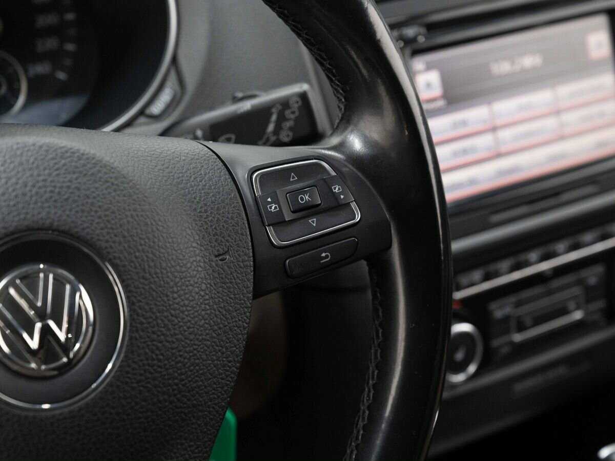 Volkswagen Golf 2011 года с пробегом. Фото: #13