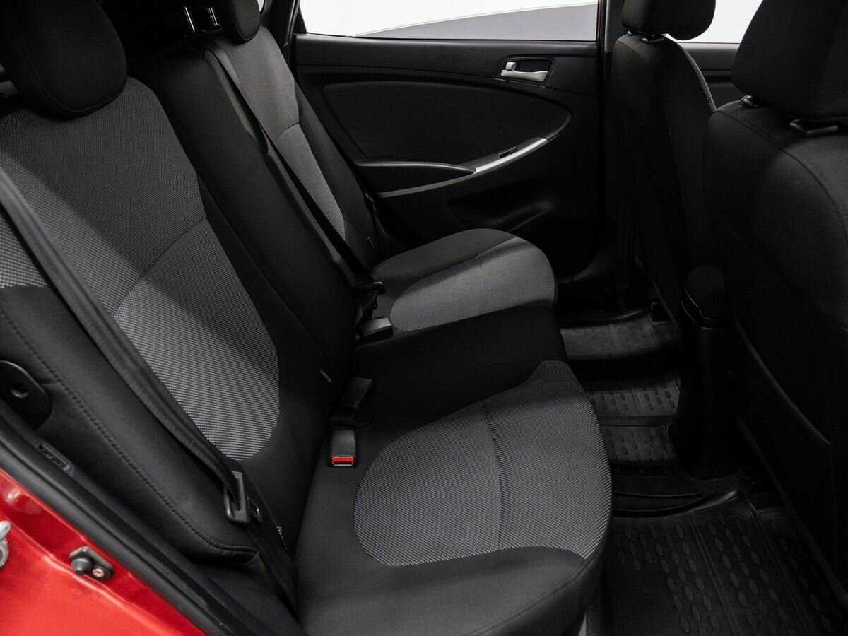 Hyundai Solaris 2011 года с пробегом. Фото: #9