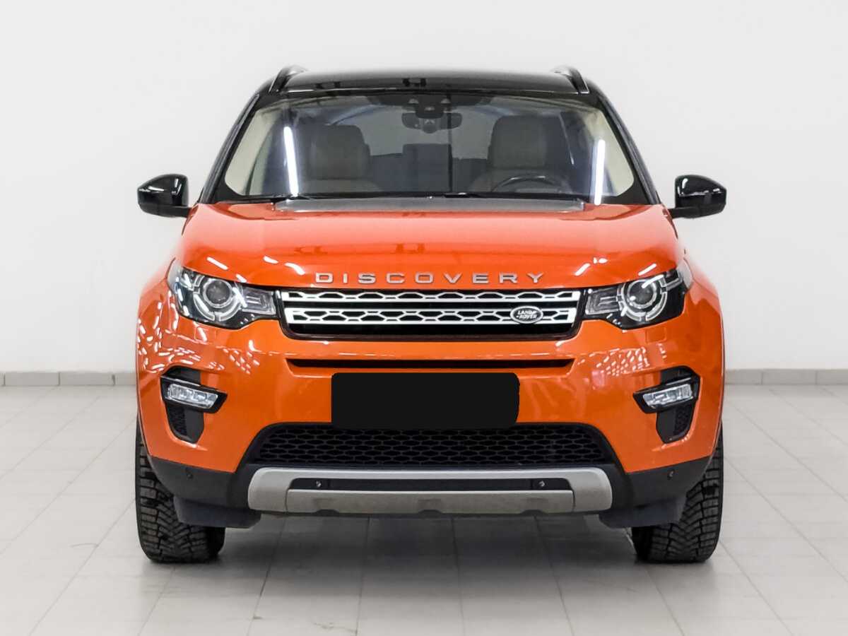 Land Rover Discovery Sport 2017 года с пробегом. Фото: #1