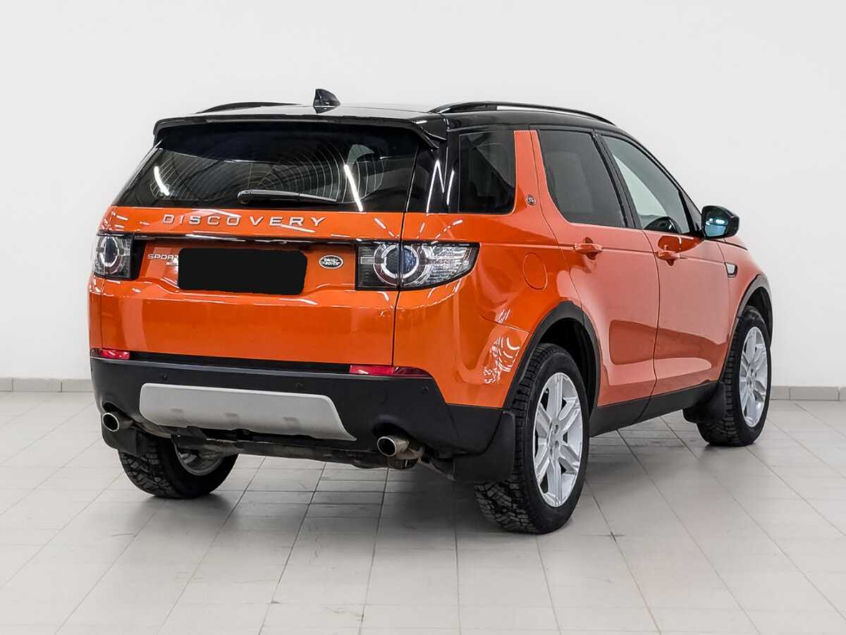 Land Rover Discovery Sport 2017 года с пробегом. Фото: #4
