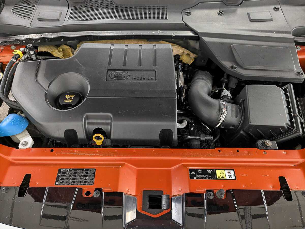 Land Rover Discovery Sport 2017 года с пробегом. Фото: #8