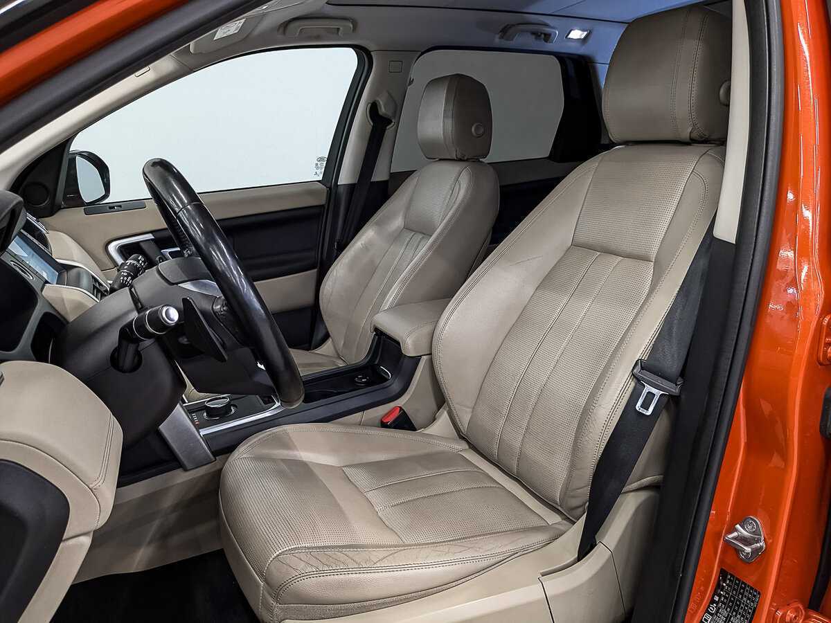 Land Rover Discovery Sport 2017 года с пробегом. Фото: #19