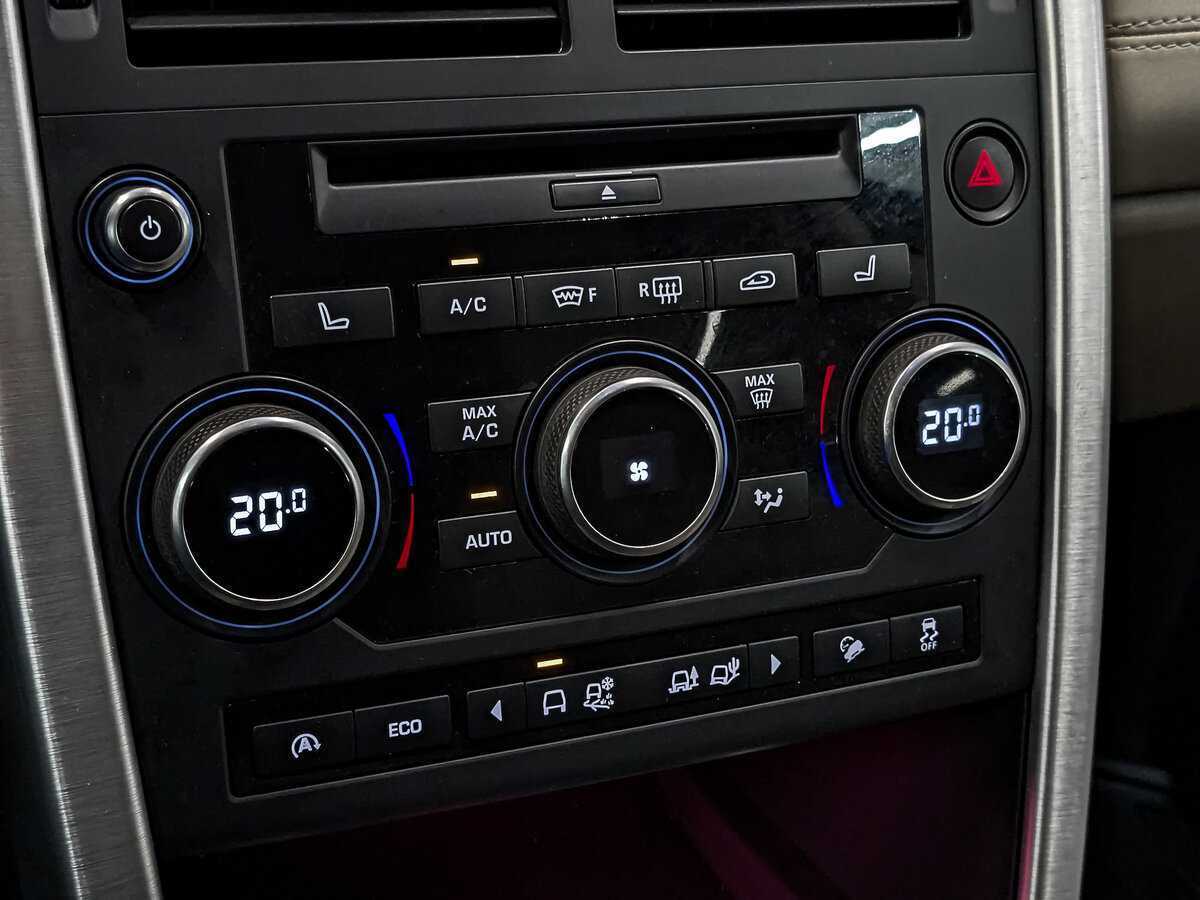 Land Rover Discovery Sport 2017 года с пробегом. Фото: #20