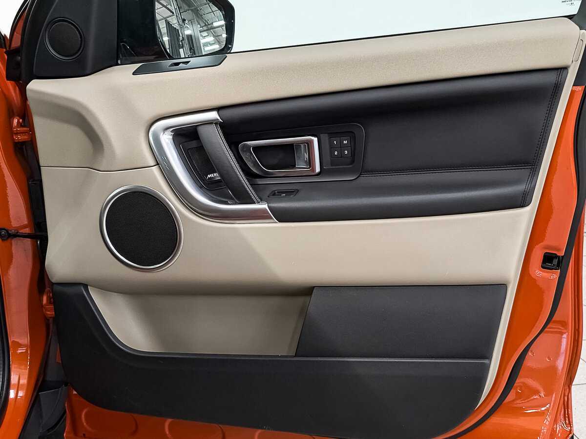 Land Rover Discovery Sport 2017 года с пробегом. Фото: #24