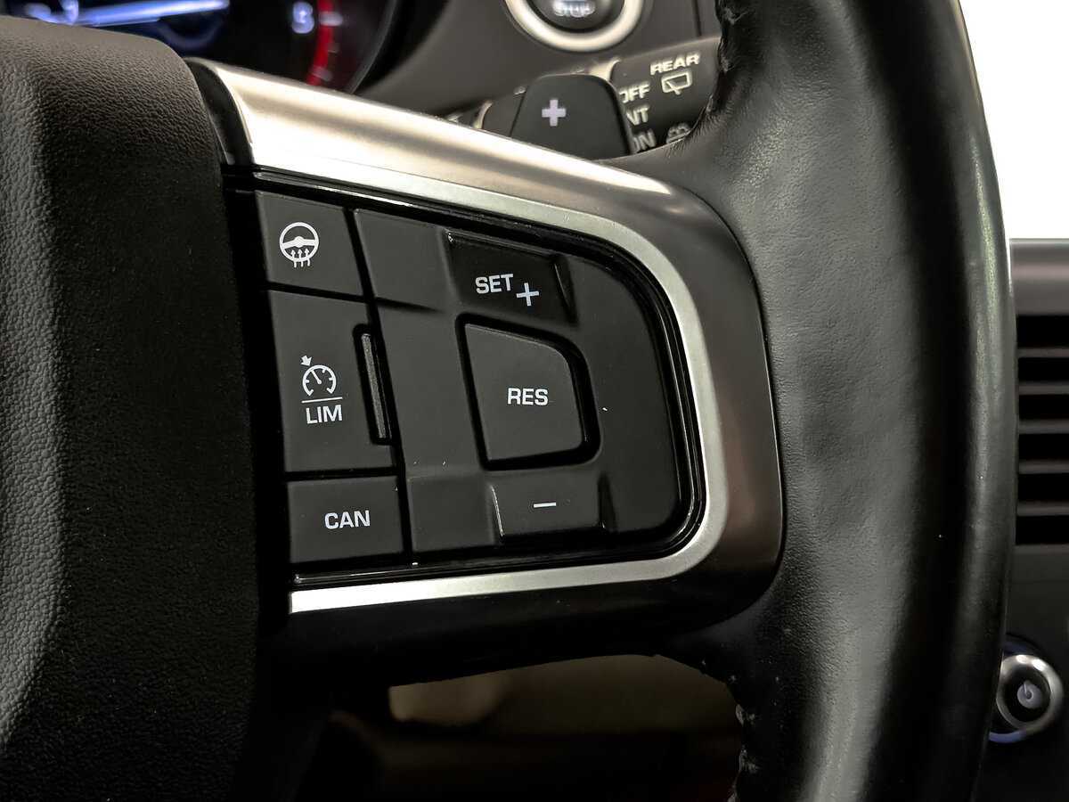 Land Rover Discovery Sport 2017 года с пробегом. Фото: #29