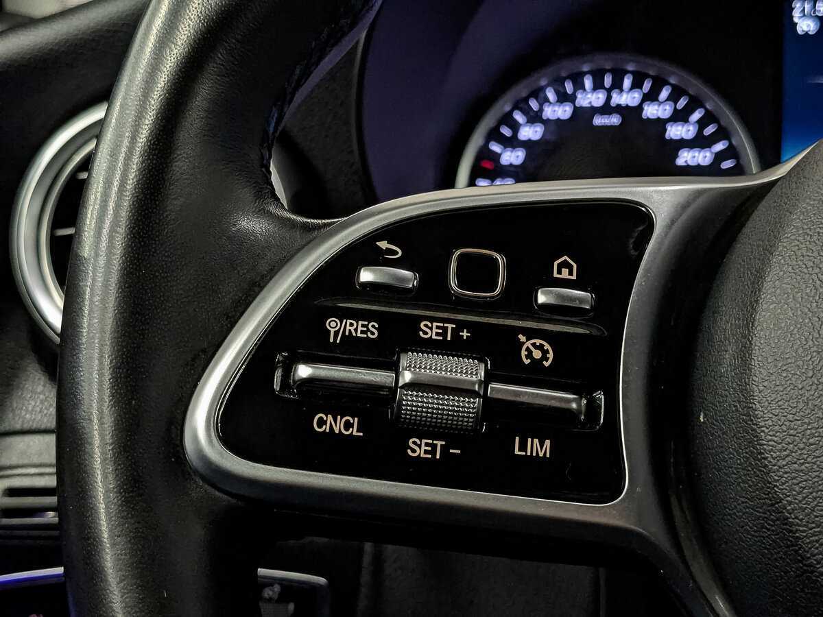 Mercedes-Benz GLC 2020 года с пробегом. Фото: #27