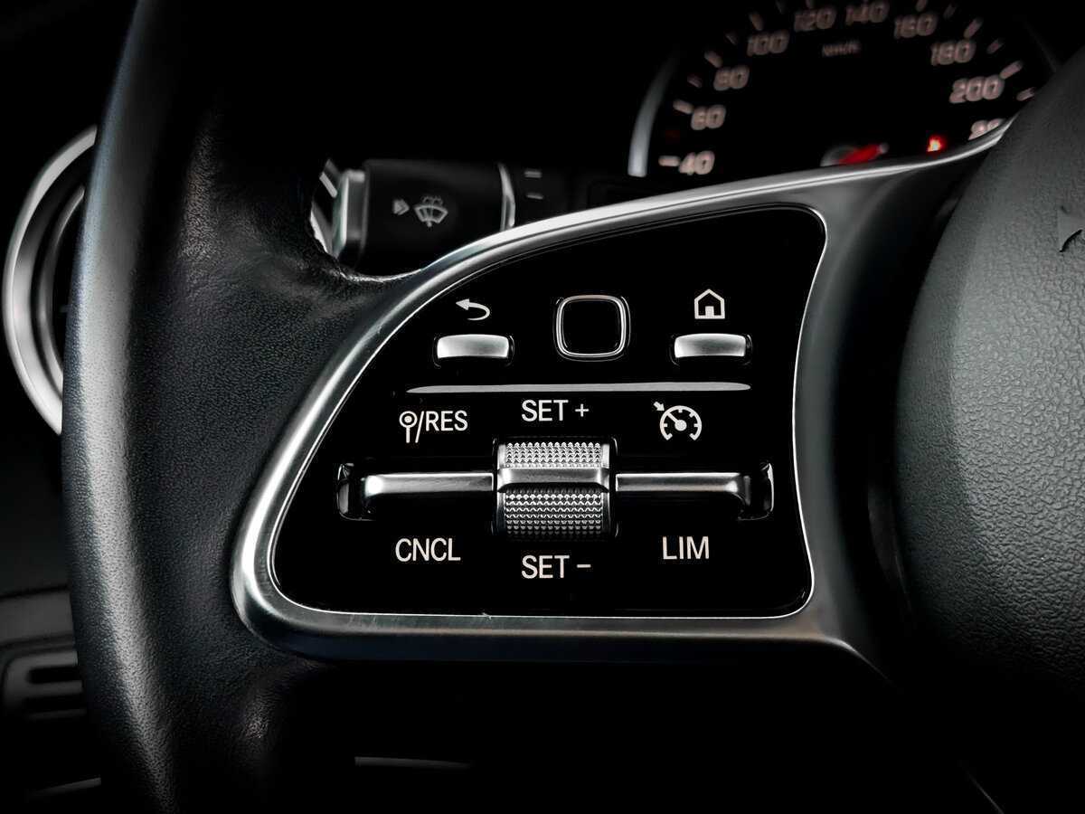 Mercedes-Benz GLC 2019 года с пробегом. Фото: #29