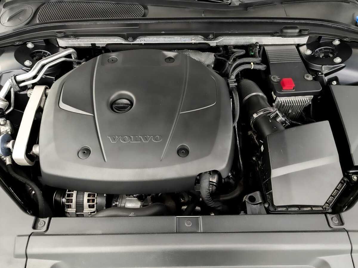 Volvo V90 Cross Country 2017 года с пробегом. Фото: #8