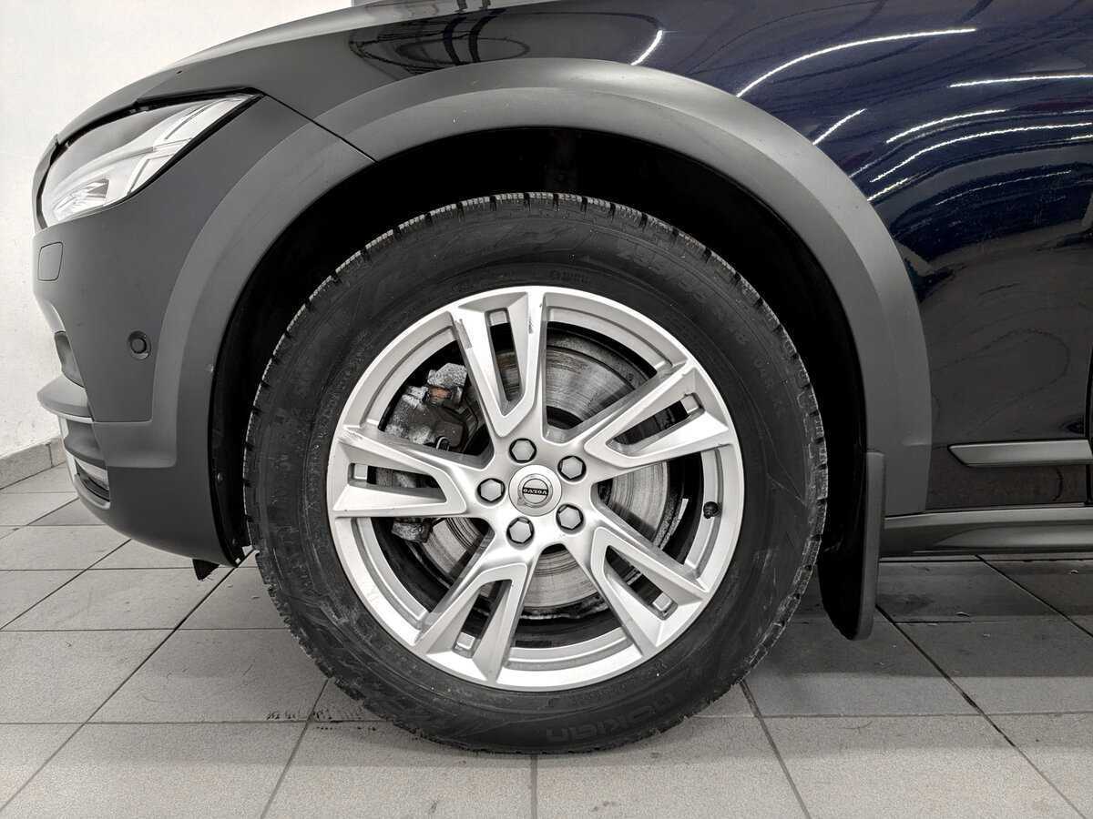 Volvo V90 Cross Country 2017 года с пробегом. Фото: #17
