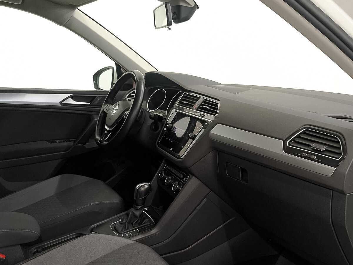 Volkswagen Tiguan 2020 года с пробегом. Фото: #12
