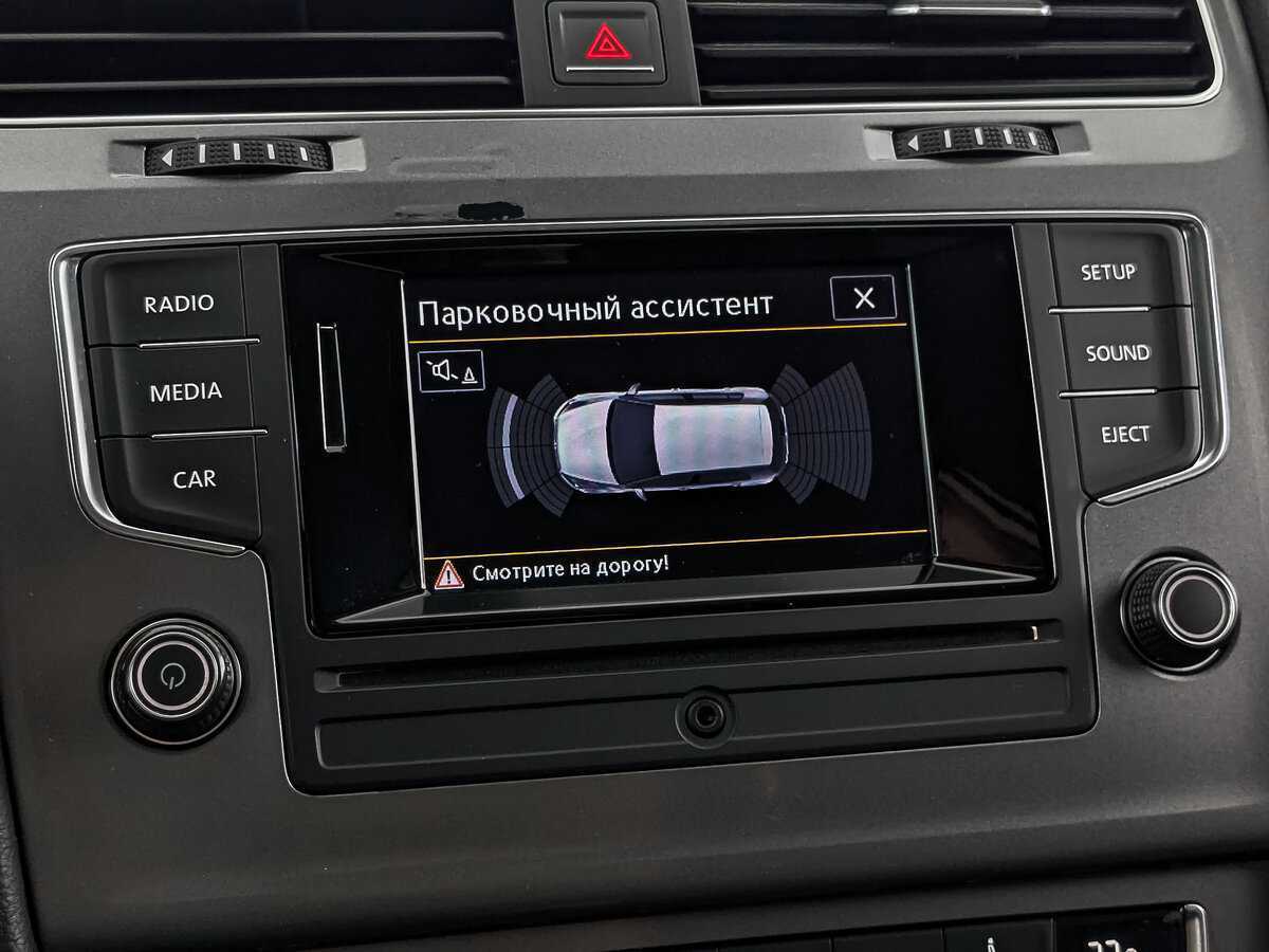 Б/У Фольксваген Гольф 2014 года. Фото: #25