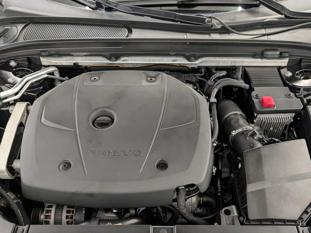 Volvo V90 Cross Country 2019 года с пробегом. Фото: #8