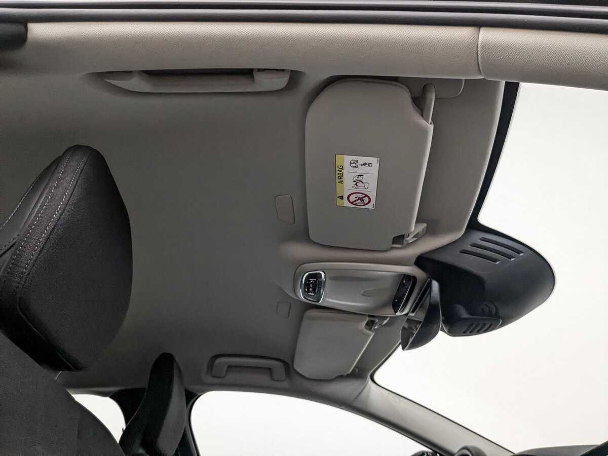 Volvo V90 Cross Country 2019 года с пробегом. Фото: #19