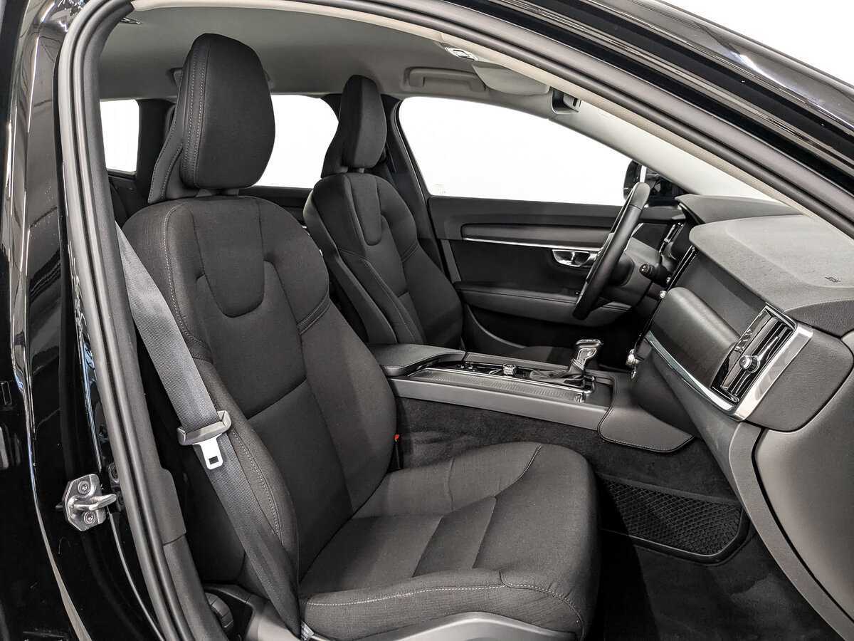 Volvo V90 Cross Country 2019 года с пробегом. Фото: #20