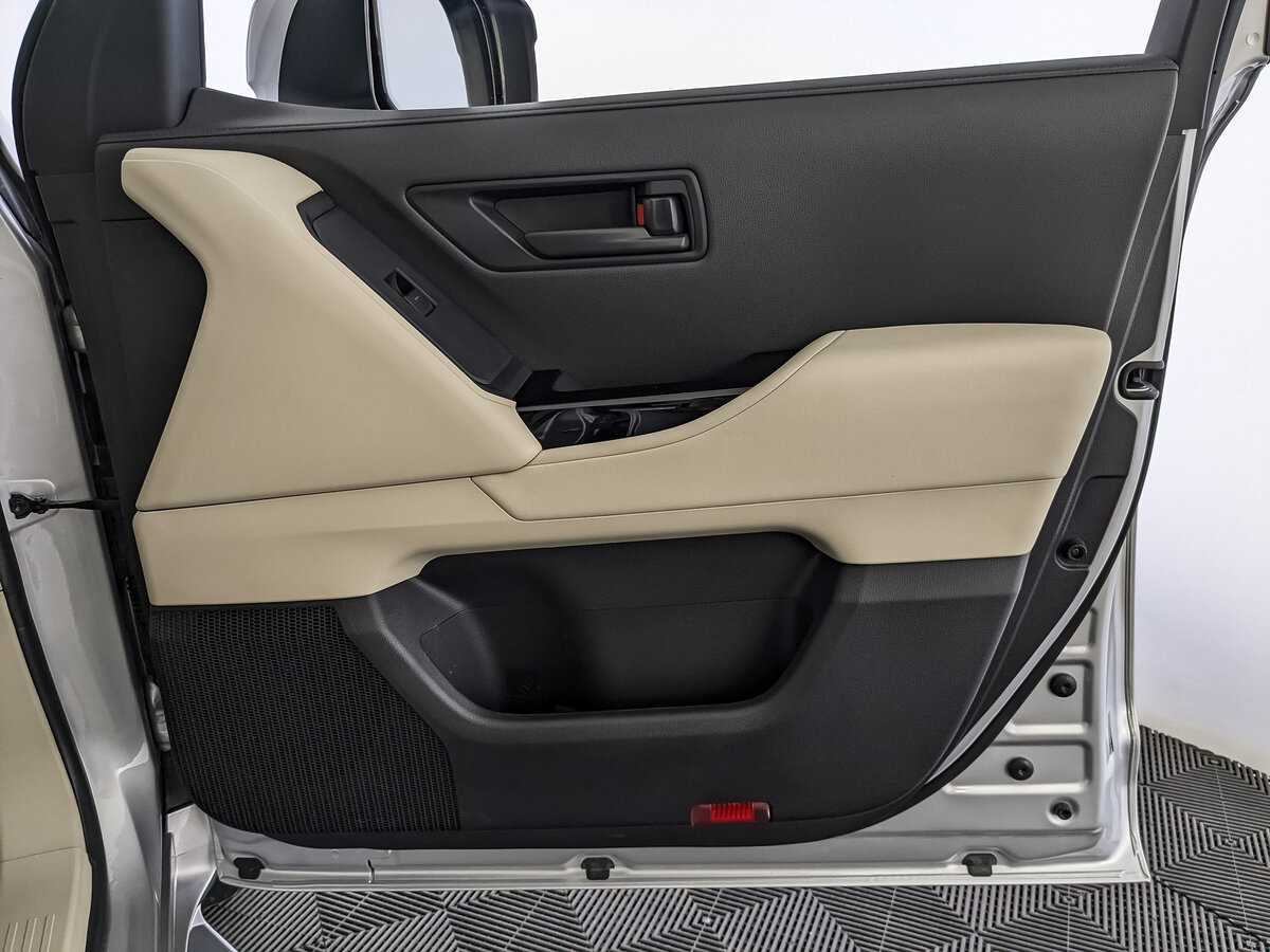 Toyota Land Cruiser 2022 года с пробегом. Фото: #24