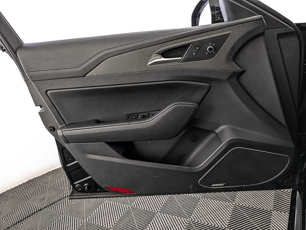 Hongqi H5 2022 года с пробегом. Фото: #18