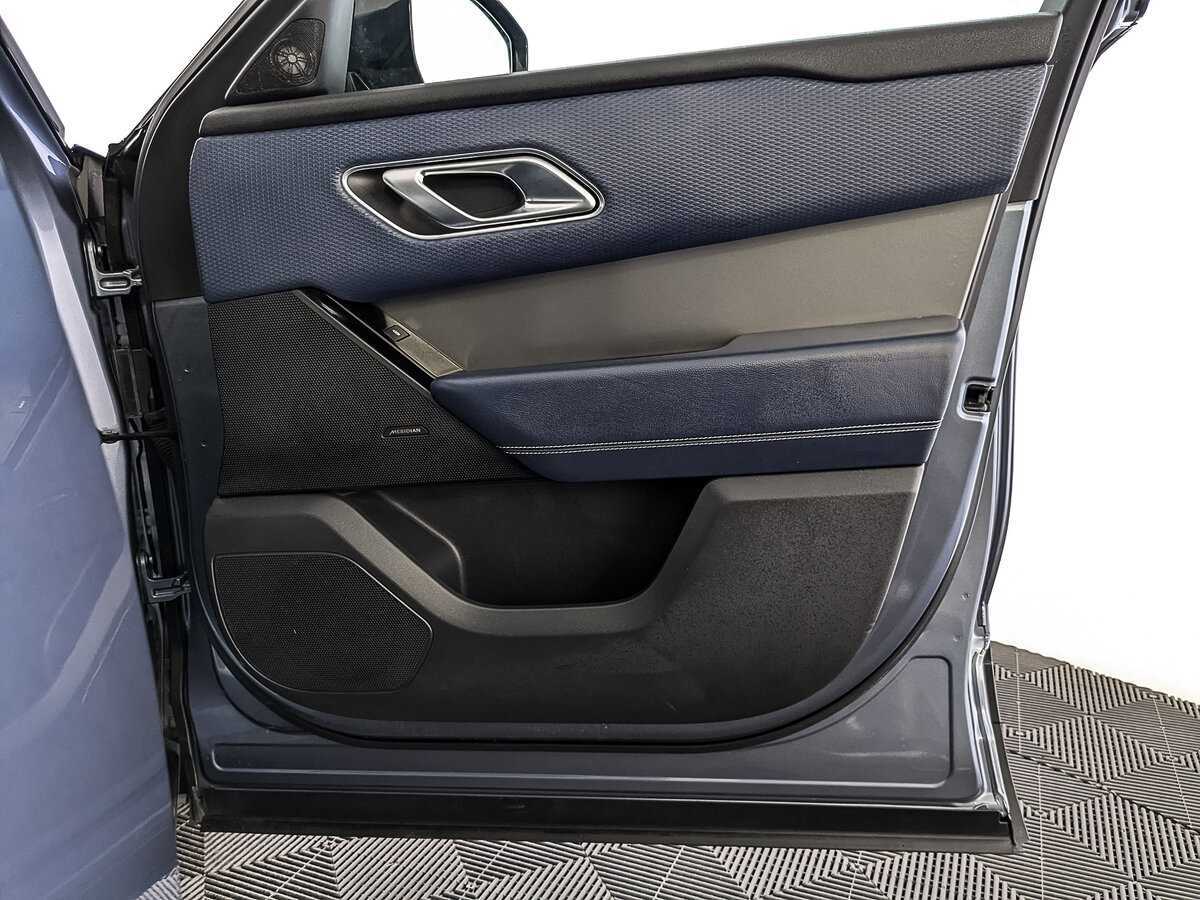 Land Rover Range Rover Velar 2020 года с пробегом. Фото: #24