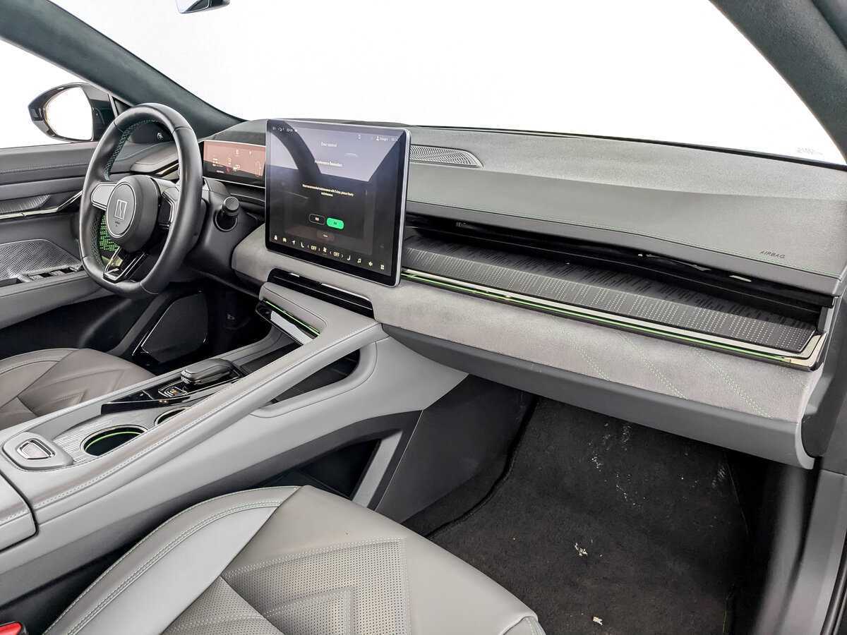 Zeekr 001 2022 года с пробегом. Фото: #10