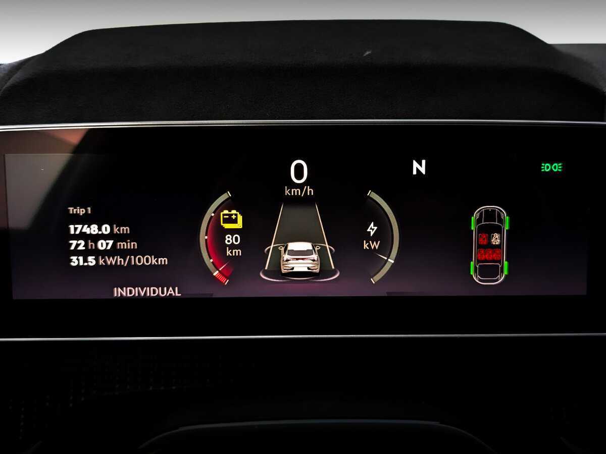 Zeekr 001 2022 года с пробегом. Фото: #12