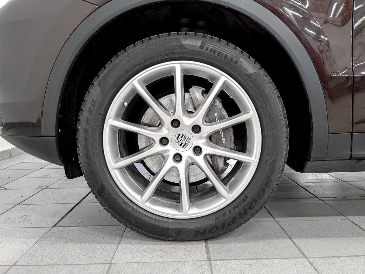 Porsche Cayenne 2018 года с пробегом. Фото: #17
