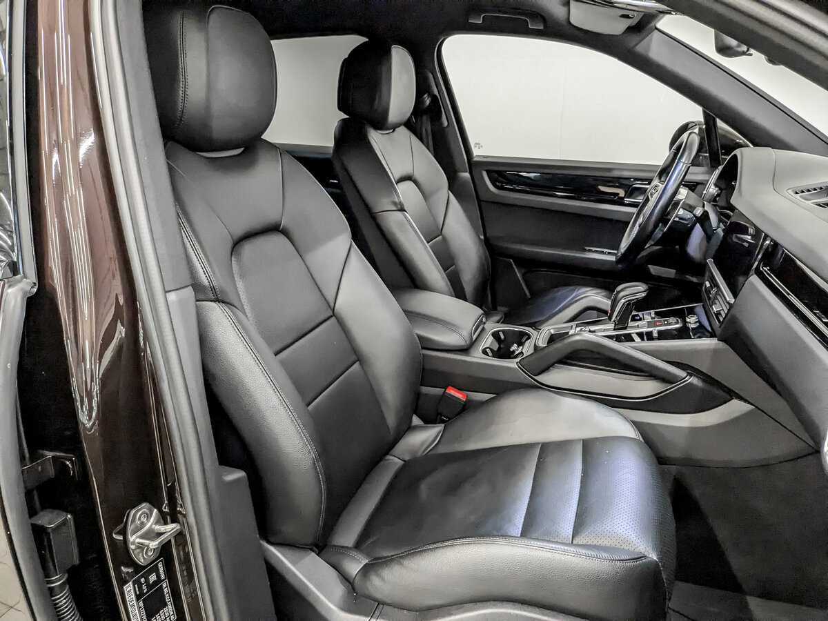 Porsche Cayenne 2018 года с пробегом. Фото: #23