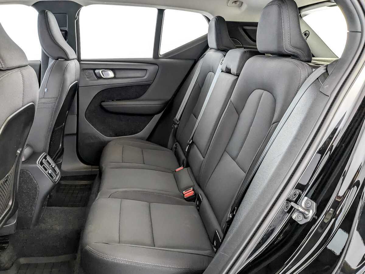 Volvo XC40 2021 года с пробегом. Фото: #11