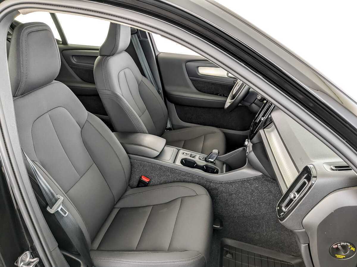 Volvo XC40 2021 года с пробегом. Фото: #23